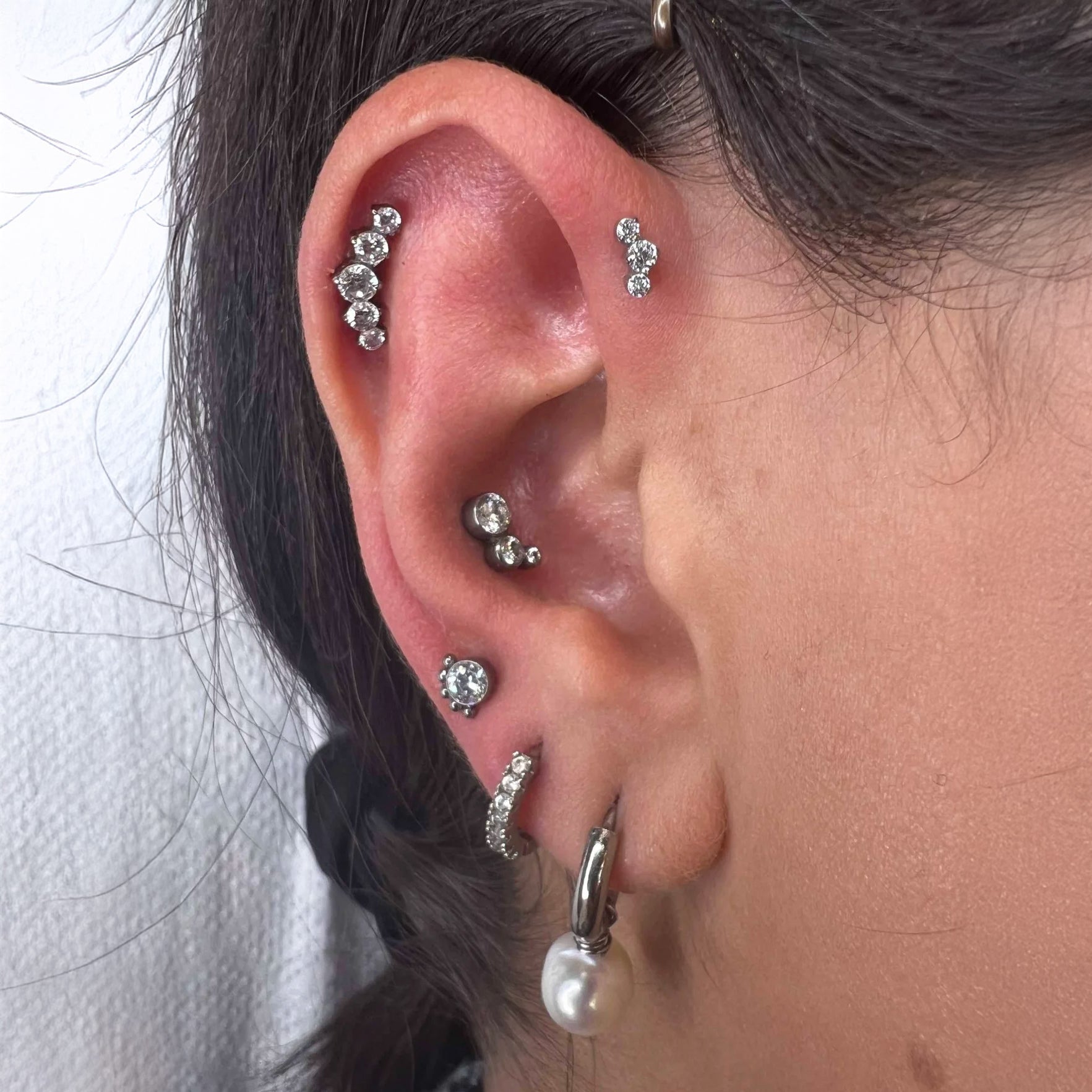 Fare un piercing fa male? La verità spiegata dai professionisti