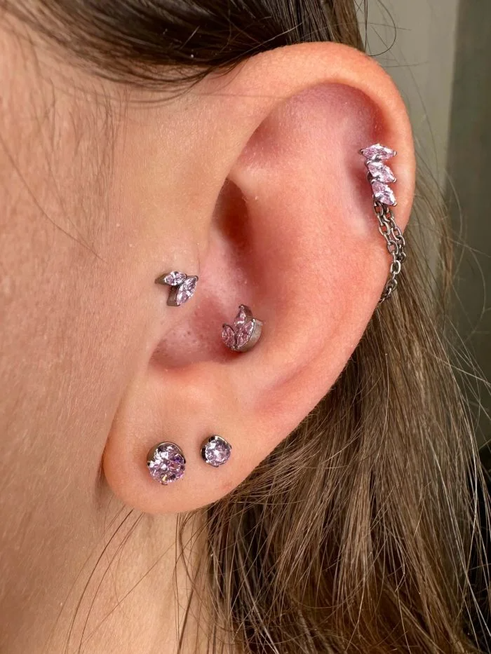 Set Piercing Monogemma Crystal Threadless titanio, disponibile in Rosa e Bianco nelle misure 3mm e 4mm