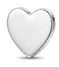 Terminale dermal dal design romantico ed elegante, caratterizzato da una delicata forma a cuore che aggiunge un tocco dolce e raffinato ad ogni composizione. Un gioiello minimalista ma ricco di significato, perfetto per chi ama i dettagli senza tempo.
