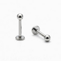 Labret in titanio a filettatura interna. Barra per piercing ipoallergenica per helix, trago o labbro.