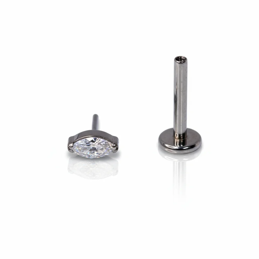 Piercing Threadless Mini Goccia (Drop) in titanio