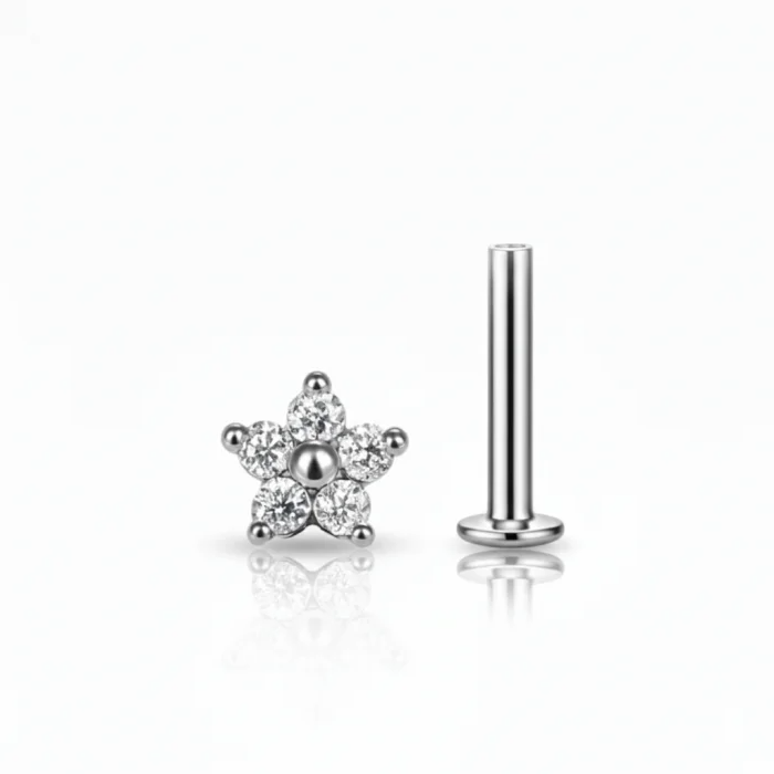 Gioiello Orecchio Titanio con Mini Fiore e zircone centrale, design botanico discreto