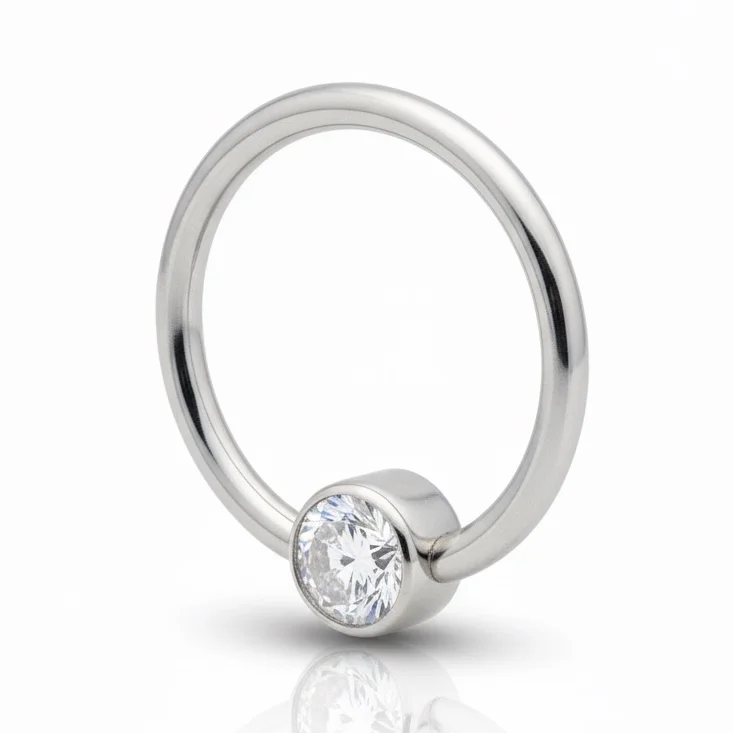 Piercing Aries Circle in titanio – anello elegante e resistente, ipoallergenico e perfetto per uno stile moderno e raffinato.