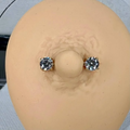 Scopri Bright Nipple, il piercing in oro per capezzolo che unisce brillantezza, comfort e stile. Ideale per un look audace e sofisticato.