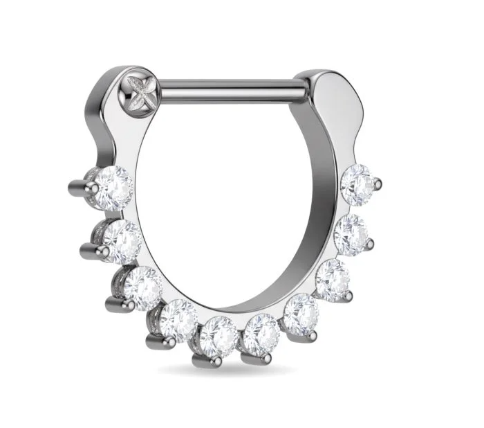 Piercing Devil Septum in titanio – anello dal design audace e resistente, ipoallergenico e perfetto per uno stile deciso e alternativo.