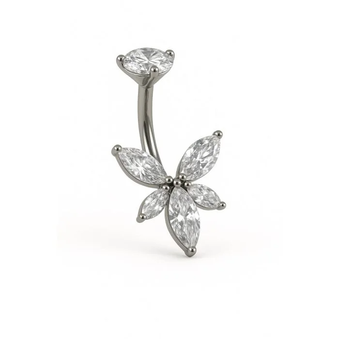 Brilla con il Fairy Navel in titanio: piercing ombelico moderno e luminoso, ipoallergenico e resistente. Il tocco di luce perfetto per ogni stile.