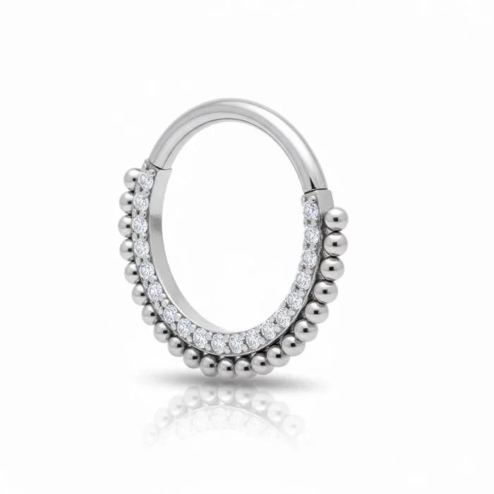 Piercing Indi Ring in titanio – anello elegante e resistente, ipoallergenico, perfetto per uno stile moderno e raffinato.