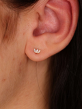 Piercing Micro Marquise in oro lucente – gioiello piccolo ma prezioso, con gemma scintillante incastonata in montatura sottile.