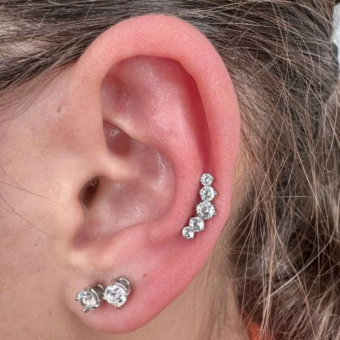 Piercing in titanio Power Cluster Threadless con gruppo di gemme luminose