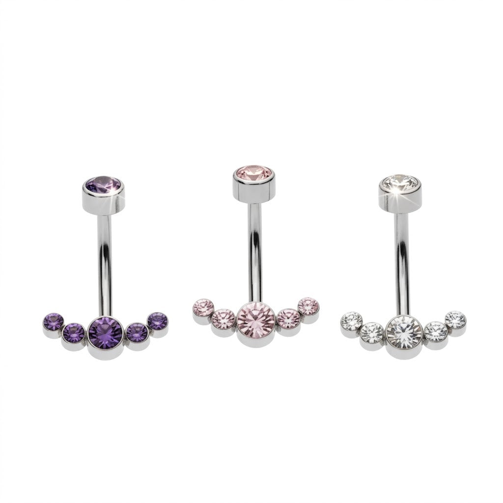 Piercing Still Navel in titanio – barra curva per ombelico con design minimalista e finitura lucida, ipoallergenico e resistente.